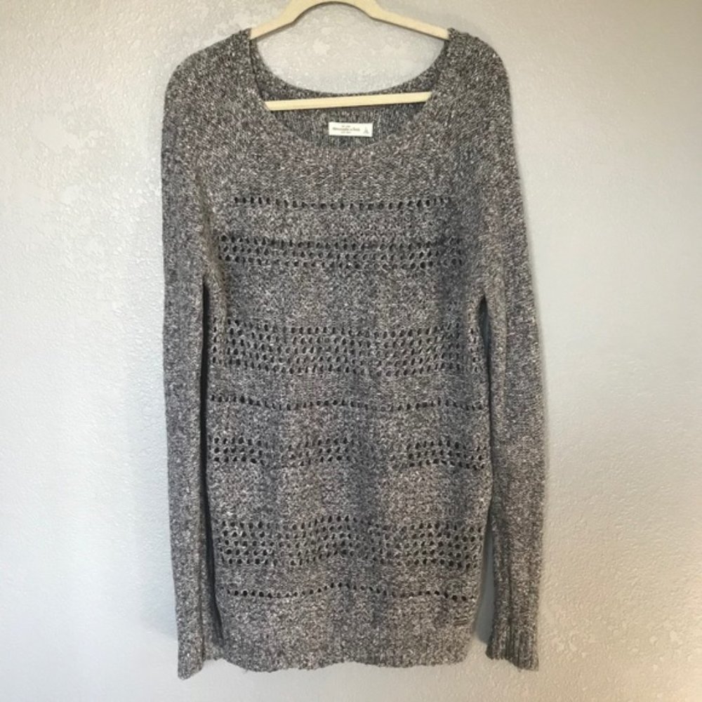 EUC Abercrombie & Fitch Knit Grey Tunic Sweater sL